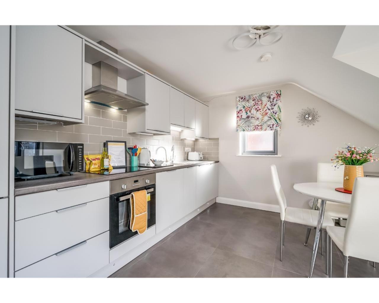 Central Belfast Apartments Utility Street 외부 사진